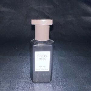 Finery body mist